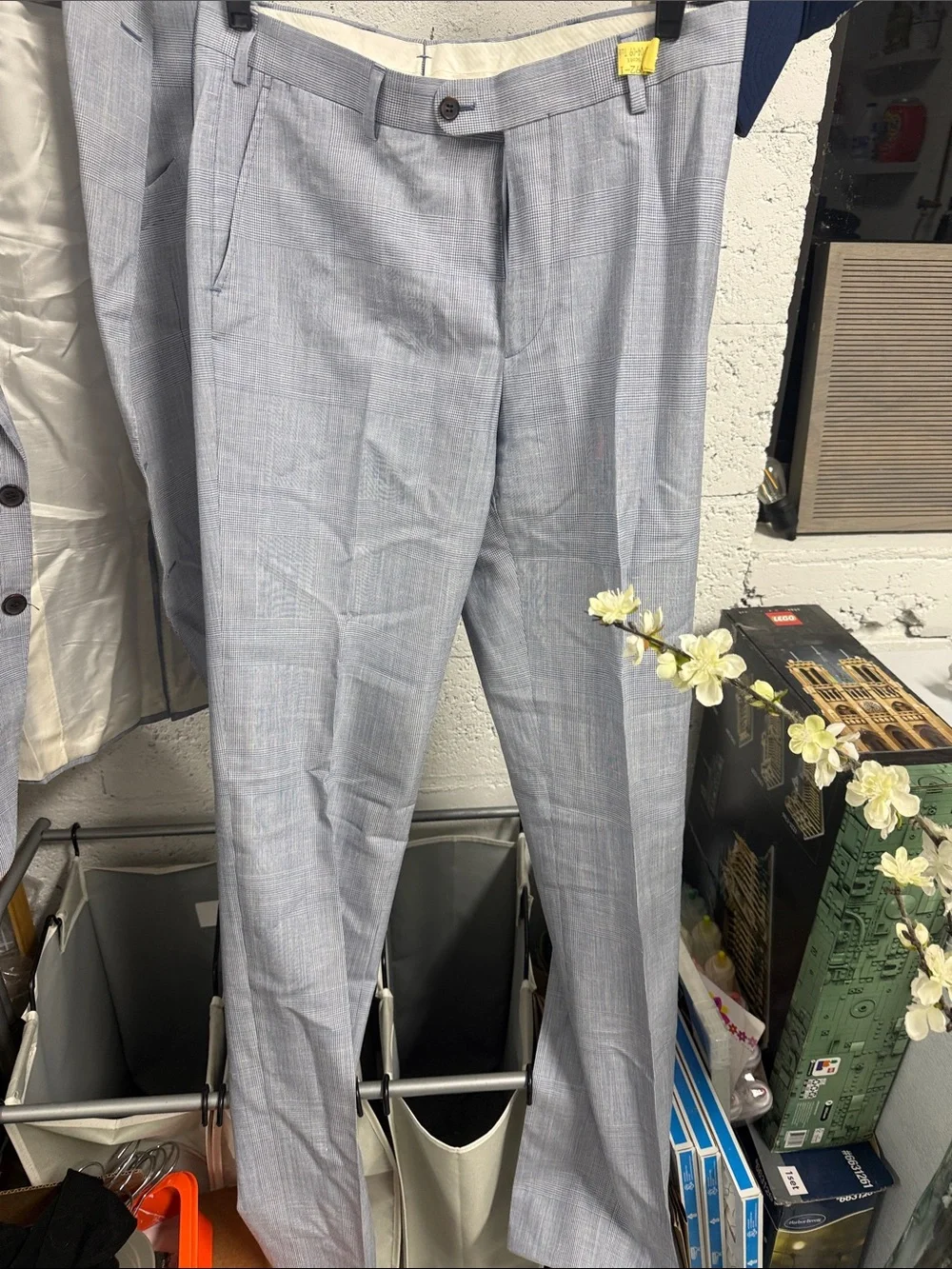 Light Blue Men's Two-Piece Suit Blazer & Trousers (Size 38)